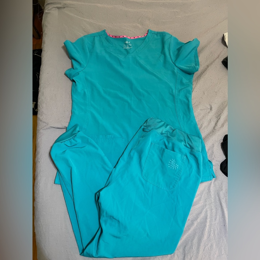 heartsoul scrub set